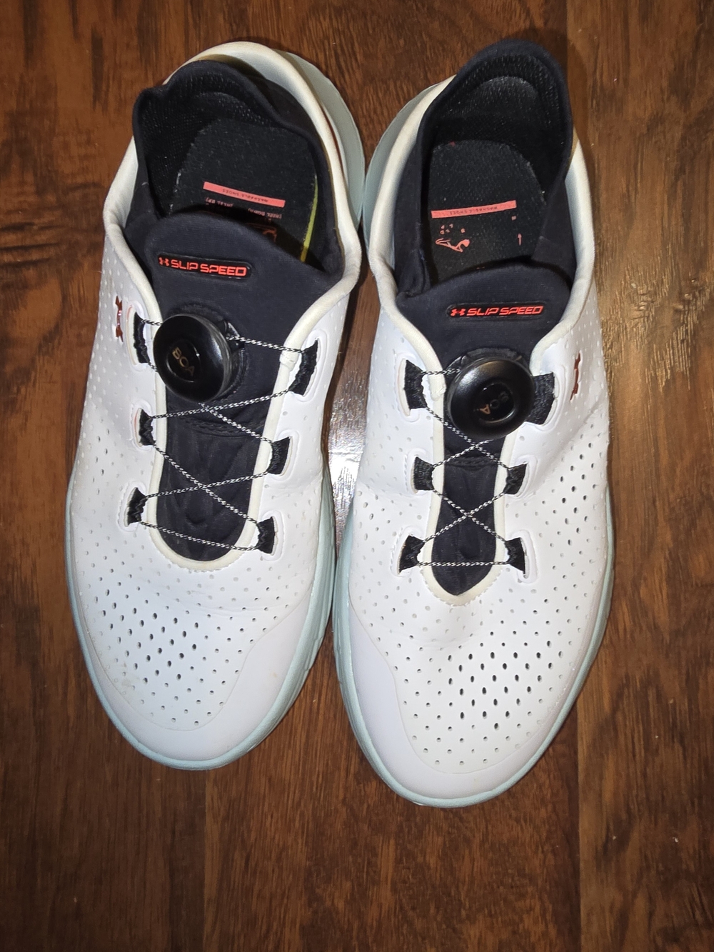 Under Armour Men’s White Slip-Speed Golf Shoes